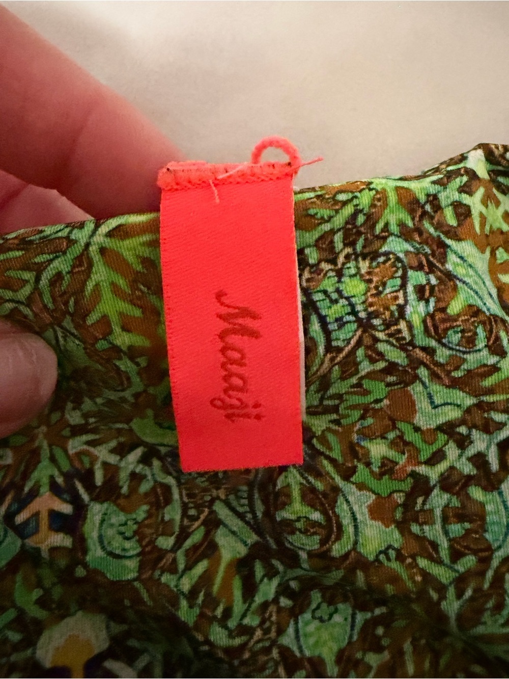 Maagi Reversible Floral Bikini Bottoms in Black, Pink & Orange Women’s M - Picture 3 of 4